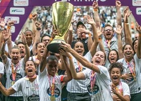 Equipe levanta taa do Campeonato Paulista 2019