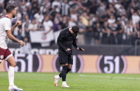 Memphis Depay criticou o desempenho do ataque do Corinthians aps a derrota para o Fluminense