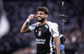 Yuri Alberto na comemorao do gol marcado sobre o Santos, na Neo Qumica Arena