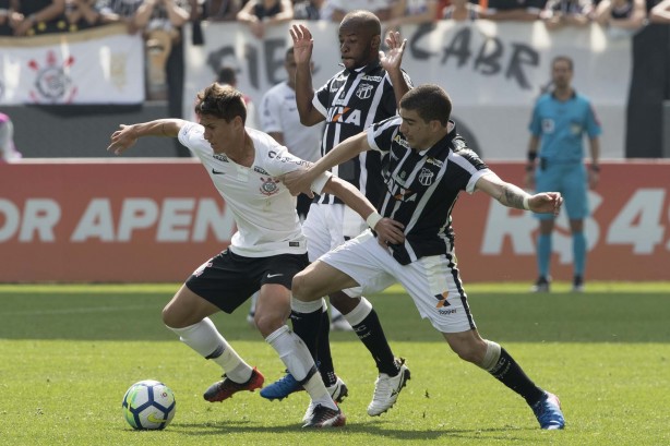 Corinthians e Cear� lutam pela vaga na quarta fase da Copa do Brasil