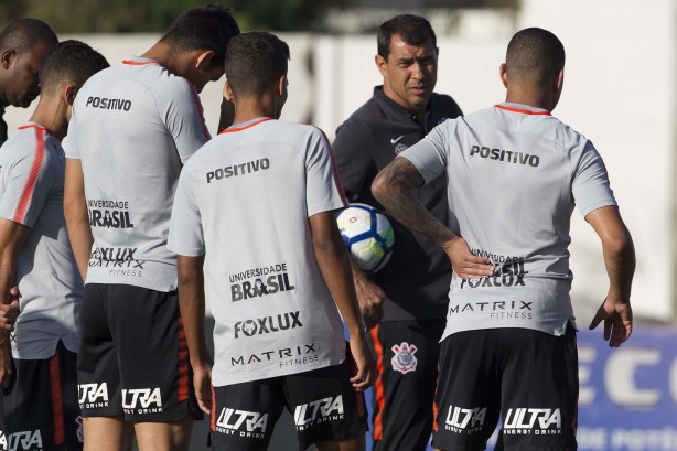 Corinthians divulga lista de relacionados para o duelo contra o Bahia; confira