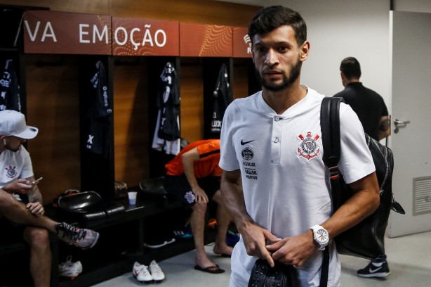 Juninho Capixaba ficou encostado no elenco do Corinthians