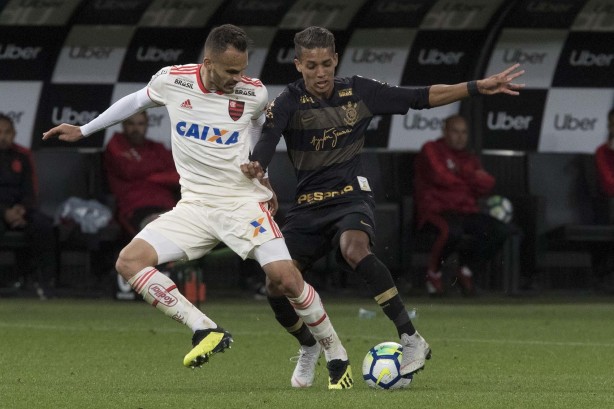 Corinthians estreou novo uniforme nessa sexta-feira