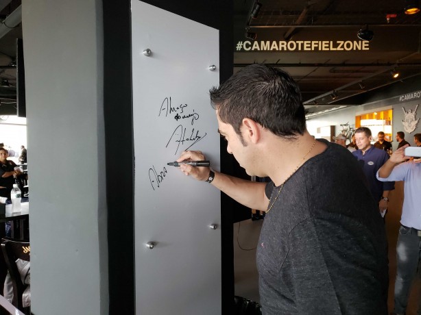 Chicão compareceu à inauguração do novo camarote da Arena Corinthians