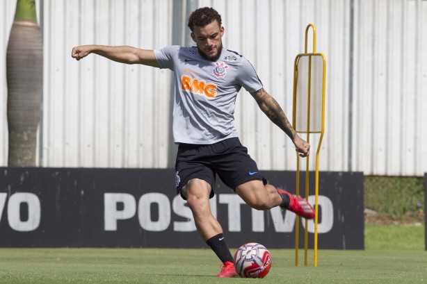 Atacante deve defender as cores do Fortaleza no Brasileirão deste ano