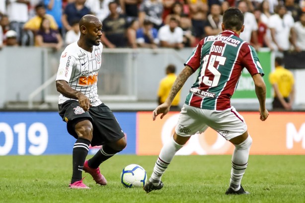 Corinthians perdeu do Fluminense ms passado no Man Garrincha