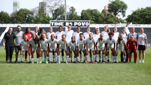 Duelo entre Corinthians e Santos pelo Brasileiro Sub-17, em 2019