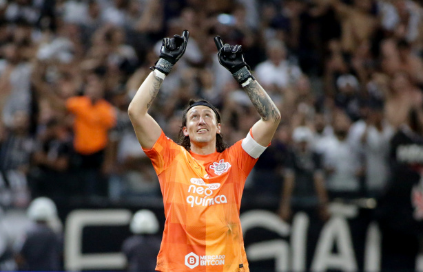 Cássio não poderá jogar clássico de Corinthians contra o Santos; entenda