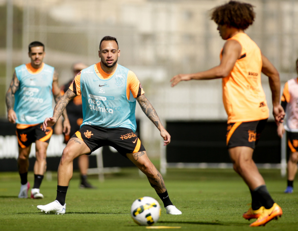 Corinthians vai enfrentar equipe que disputa Champions League