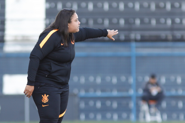 Corinthians dá show e aplica chocolate no Audax pelo Paulista Feminino Sub- 17