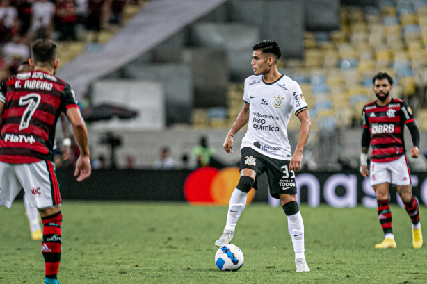 Timão é superado pelo Flamengo no primeiro jogo das quartas da CONMEBOL  Libertadores