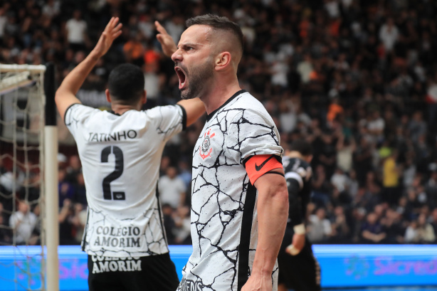 Corinthians traz de volta o melhor jogador da LIGA FUTSAL. - Nova