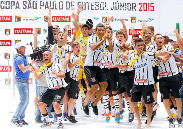 Corinthians foi o grande campeo da Copinha de 2015