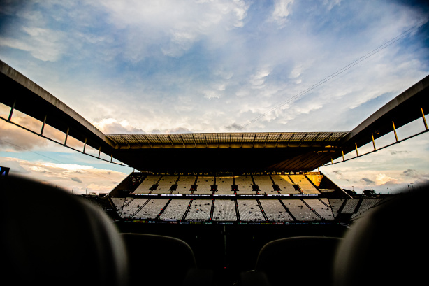 Corinthians tem mais de 75% de aproveitamento na Neo Qumica Arena desde volta da torcida