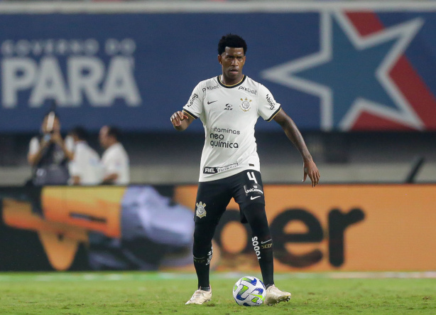 Conheça 10 jogadores que já vestiram as camisas de Corinthians e