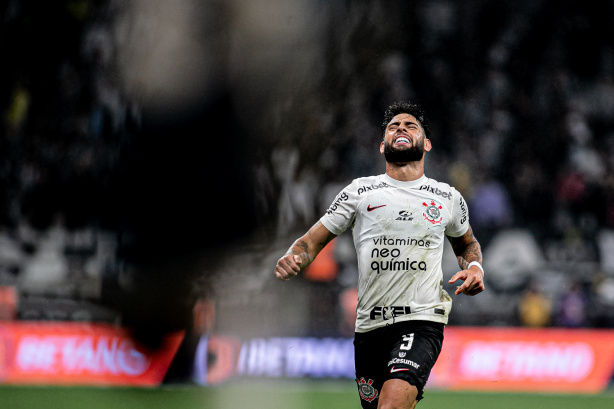 Corinthians: Yuri Alberto revê Santos entre jejum e tira-teima na