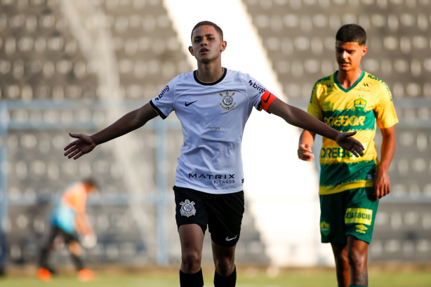Joia do Corinthians celebra convocação para a Copa do Mundo Sub-17 citando  sonho pela Seleção