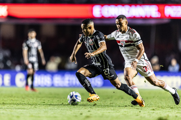 São Paulo recebe o Corinthians em busca de virada e classificação