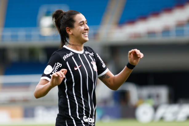 Corinthians volta a traçar metas esportivas modestas em orçamento para 2024;  veja detalhes
