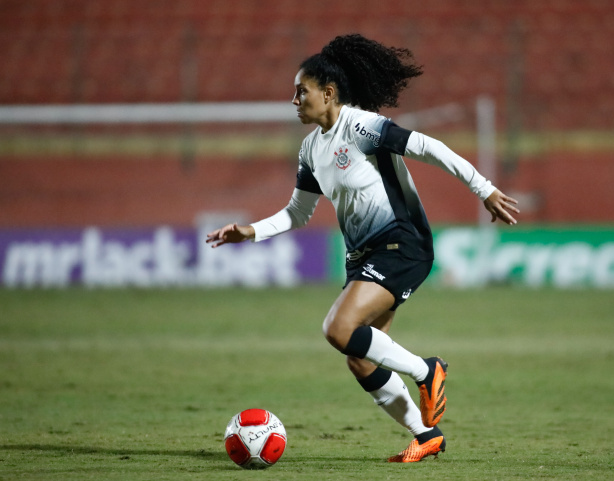 Yasmim est� por detalhes de ser anunciada pelo Real Madrid, segundo portal