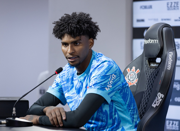 Hugo Souza confiante na recuperação do Corinthians em casa