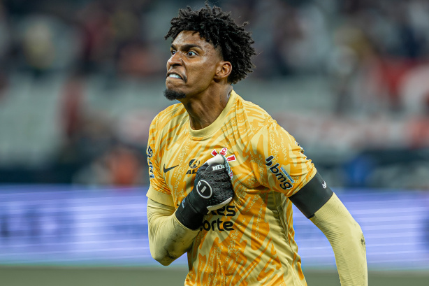 DIFICULTARAM? Corinthians tem opinião sobre negociações com o Flamengo