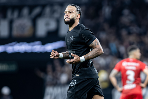 DEPAY TITULAR? Corinthians com força máxima contra Racing na Sul-Americana 2024.
