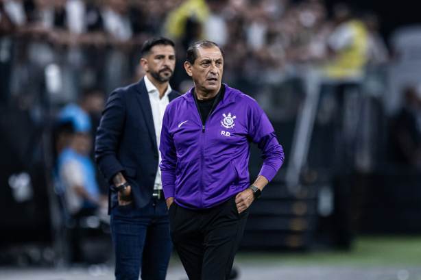 DESEMPENHO PREOCUPA! Ramón Díaz vira alvo após outra partida ruim do Corinthians; Fiel criticando