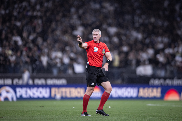 Anderson Daronco destacou que foi xingado pelo preparador de goleiros Marcelo Carpes