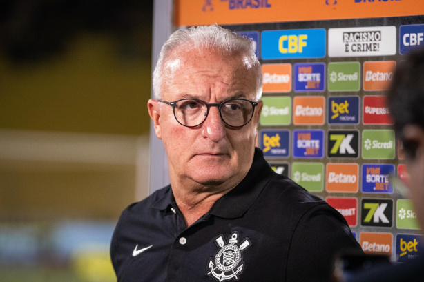 ELE FALOU MAIS! Dorival supera dificuldades iniciais e não crava nenhuma competição como prioridade