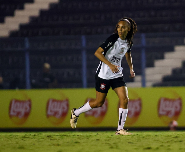 Corinthians divulga lesão de meio-campista e aumenta lista de desfalques