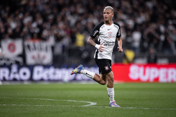 De saída? Joia do Corinthians recebe sondagens de clubes europeus