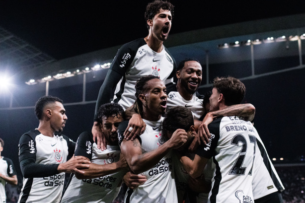 O Timão está escalado!! Confira os titulares do Corinthians