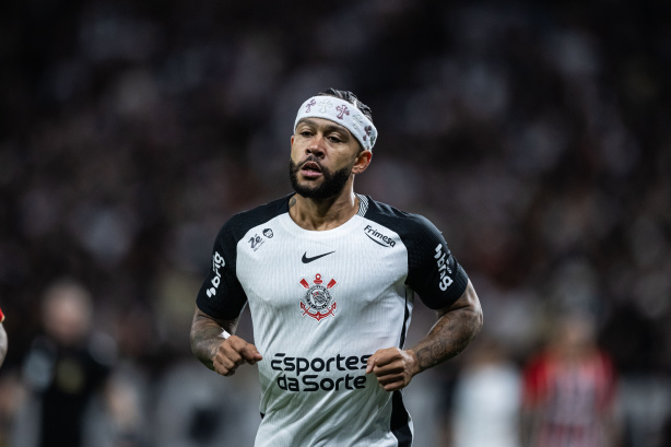 Memphis Depay deve seguir como desfalque do Corinthians para o Majestoso