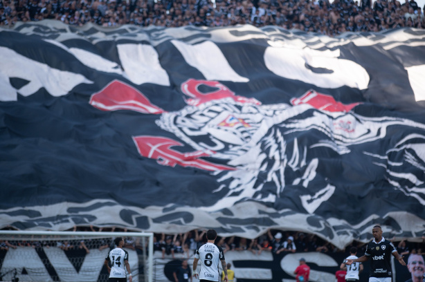 Organizada do Corinthians repudia matéria do Fantástico sobre confusão após final da Copa do Brasil