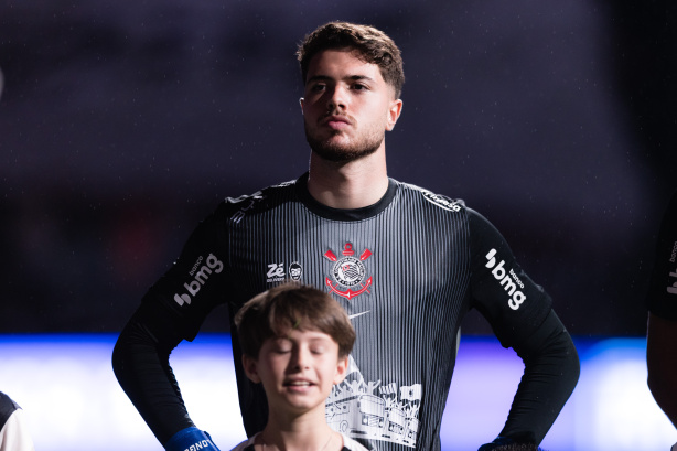 Goleiro do Corinthians aparece entre os jovens mais valiosos do mundo na posição