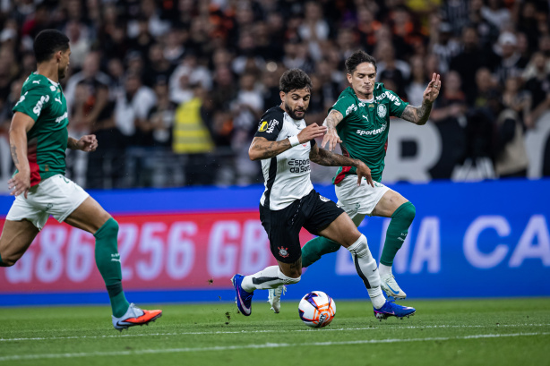 Saiba onde assistir ao clássico entre Corinthians e Palmeiras pelo Brasileirão
