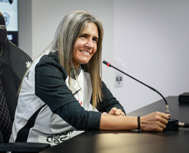 Técnica do Corinthians exalta melhorias e valoriza projeto de CT exclusivo para a equipe feminina