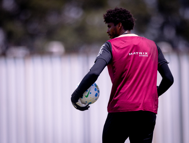 Corinthians encerra preparação para enfrentar o Coritiba pelo Brasileirão; veja a provável escalação