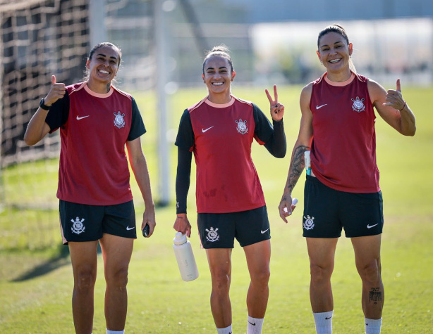 Corinthians chega aos Estados Unidos para torneio amistoso; jogadoras também se apresentam à Seleção | Analise para a Fiel