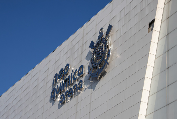 Corinthians avança em conversas com a Caixa e estabelece prazo para naming rights da Arena