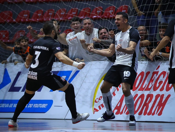 Corinthians vence o Taubaté de goleada na segunda rodada do Paulista de Futsal