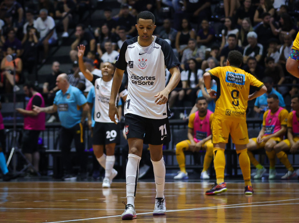 Pivô entra no top-3 e jovem aparece na lista de artilheiros do futsal do Corinthians em 2026