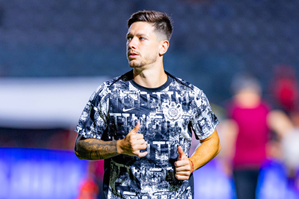 Meia do Corinthians encerra maior sequência de atuações consecutivas na temporada