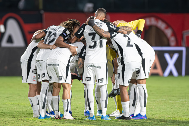 Corinthians busca sair da zona de rebaixamento em partida contra o Vasco