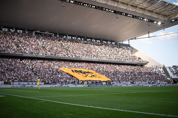 Corinthians supera marca de 500 mil torcedores presentes em partidas como mandante na temporada