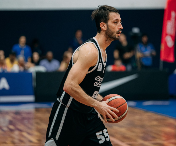 Corinthians vence o Minas fora de casa e abre vantagem nas quartas de final do NBB