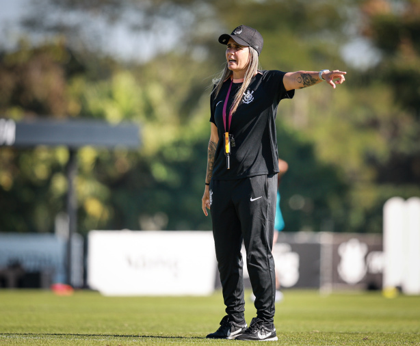 Brabas do Timão fecham preparativos e miram triunfo no Majestoso de estreia no Paulistão Feminino