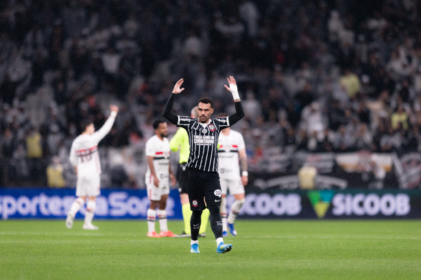 Corinthians amplia retrospecto positivo em estreias recentes da segunda camisa