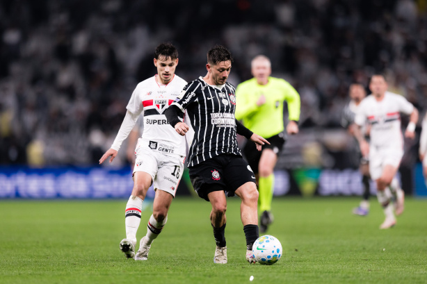 Meio-campista ultrapassa número de passes para gol de 2025 com assistência dupla no Majestoso